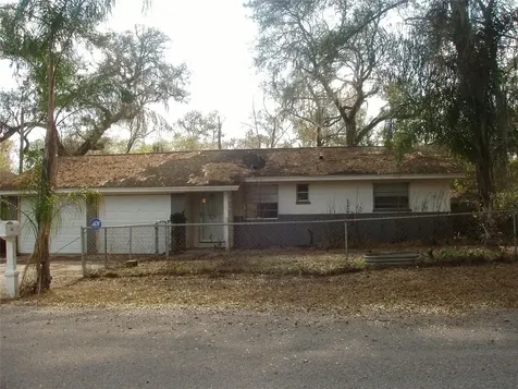 3401 Riderwood Drive Dade City FL 33523