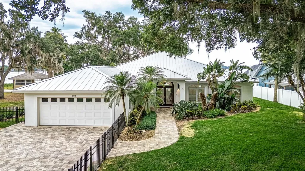 739 Swann Drive Lakeland FL 33809