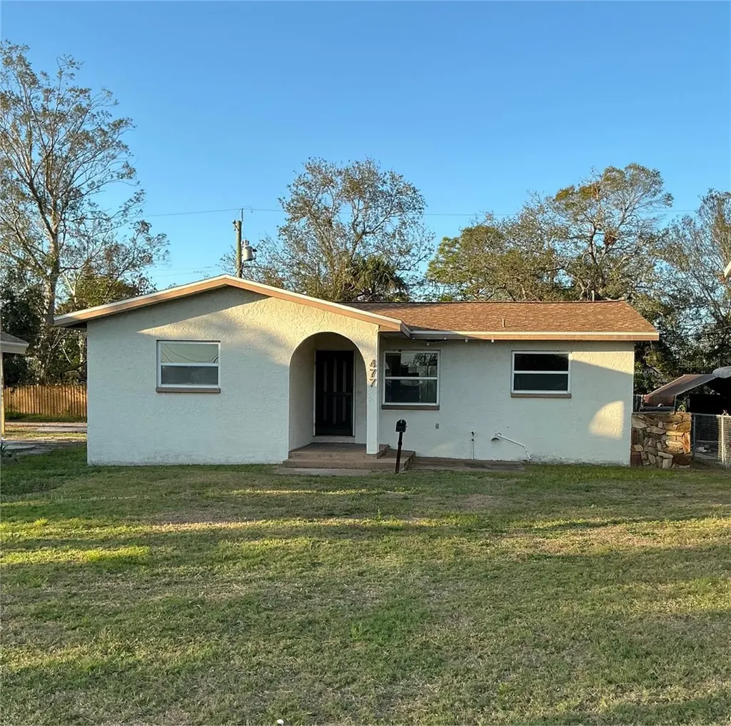 477 88th Avenue N St Petersburg FL 33702