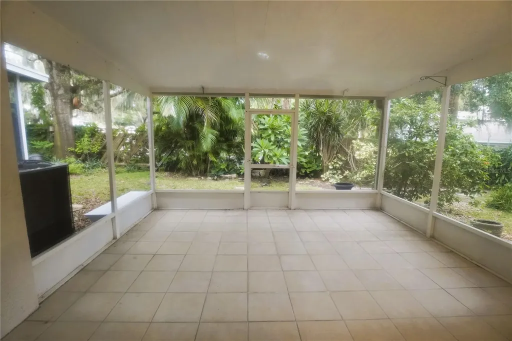 2348 Isle Royale Court SE Winter Haven FL 33880