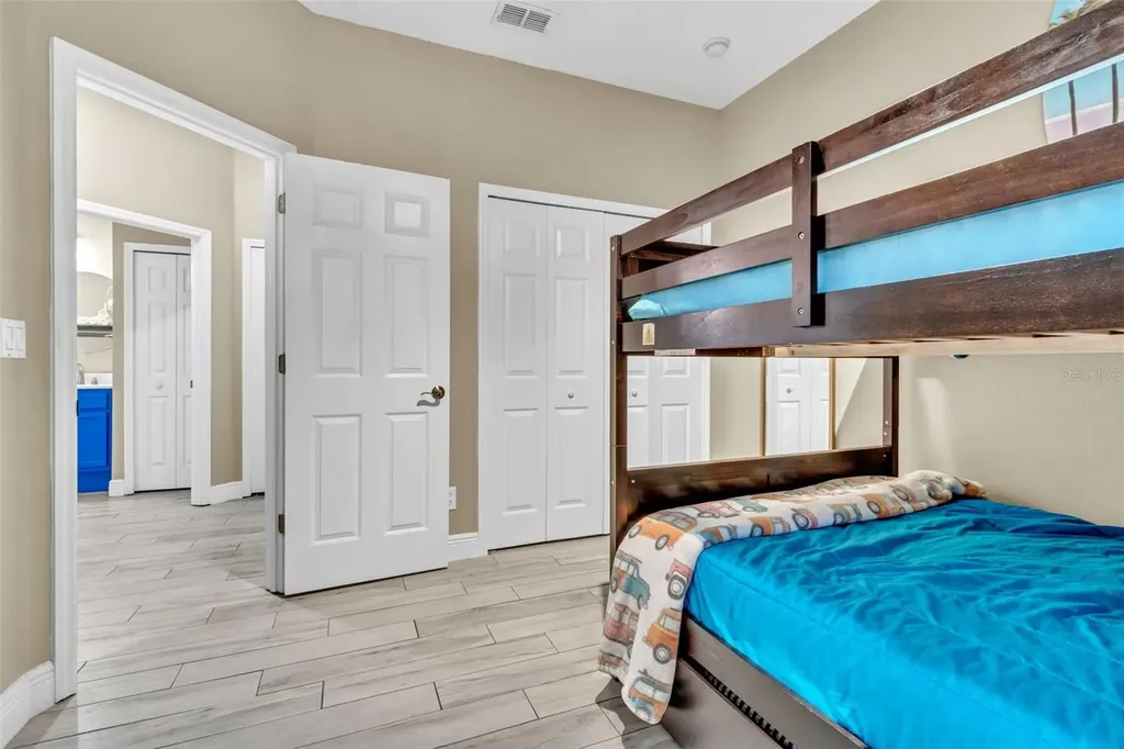 4912 Atwood Drive Orlando FL 32828