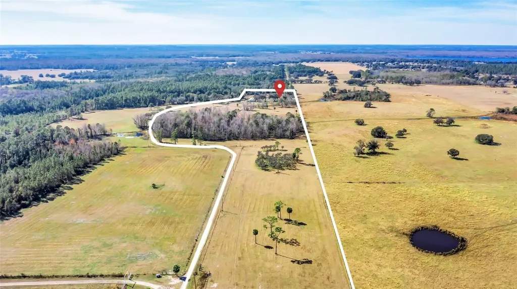 26225 Pitts Road Eustis FL 32736