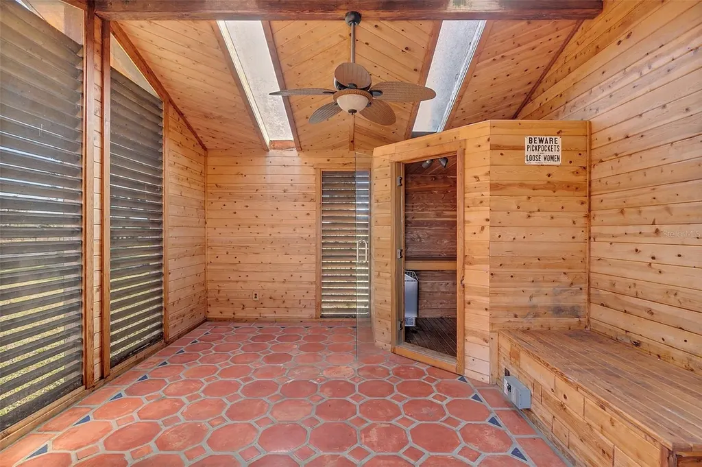 26225 Pitts Road Eustis FL 32736