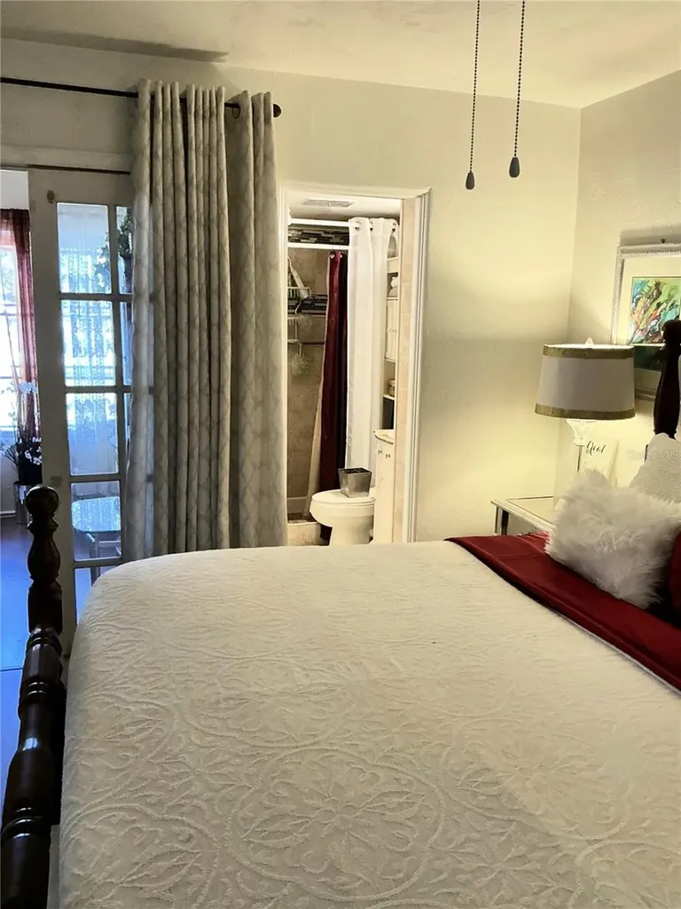 4300 58th Street N Kenneth City FL 33709