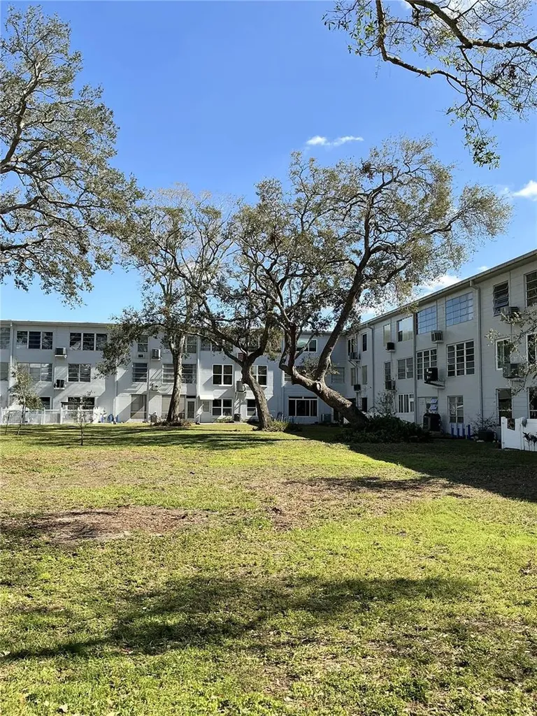 4300 58th Street N Kenneth City FL 33709