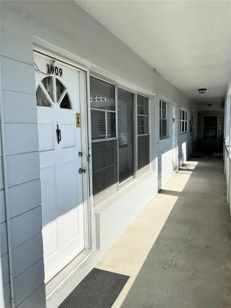 4300 58th Street N Kenneth City FL 33709