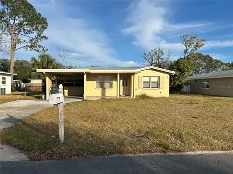5163 Jasmine Circle St Petersburg FL 33714