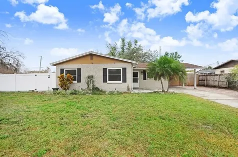 1411 Fernwood Place Seffner FL 33584