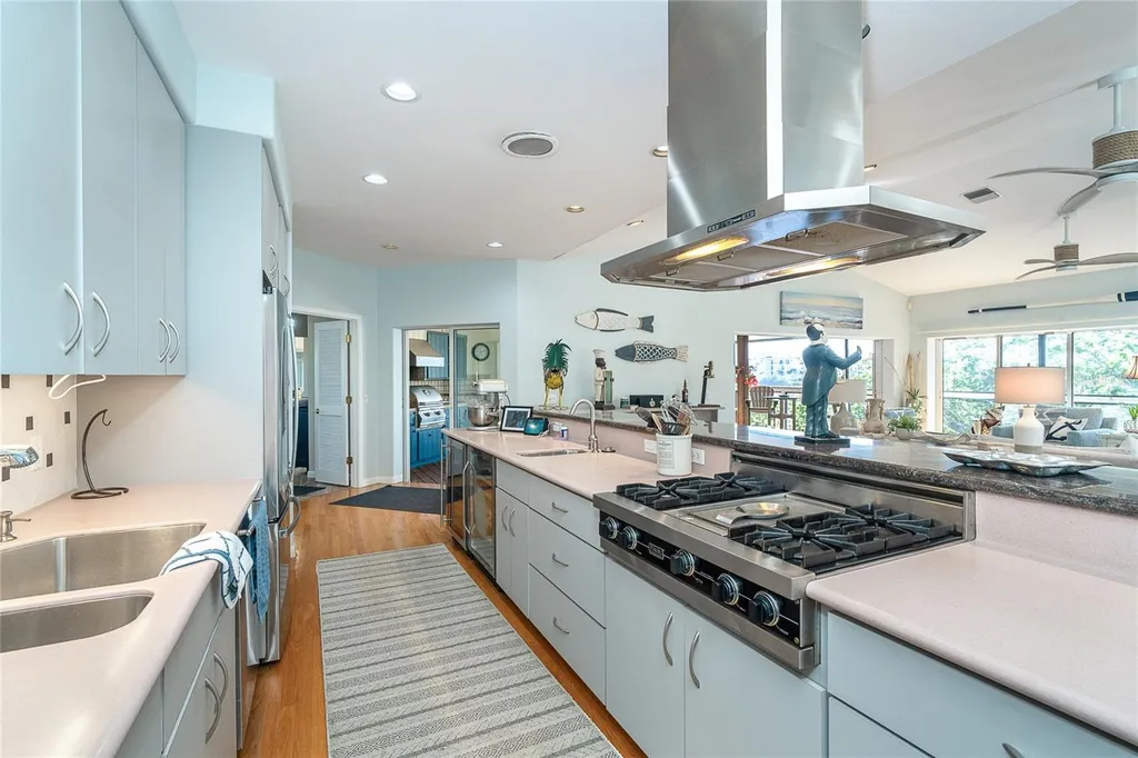 5 Pointe Way Placida FL 33946