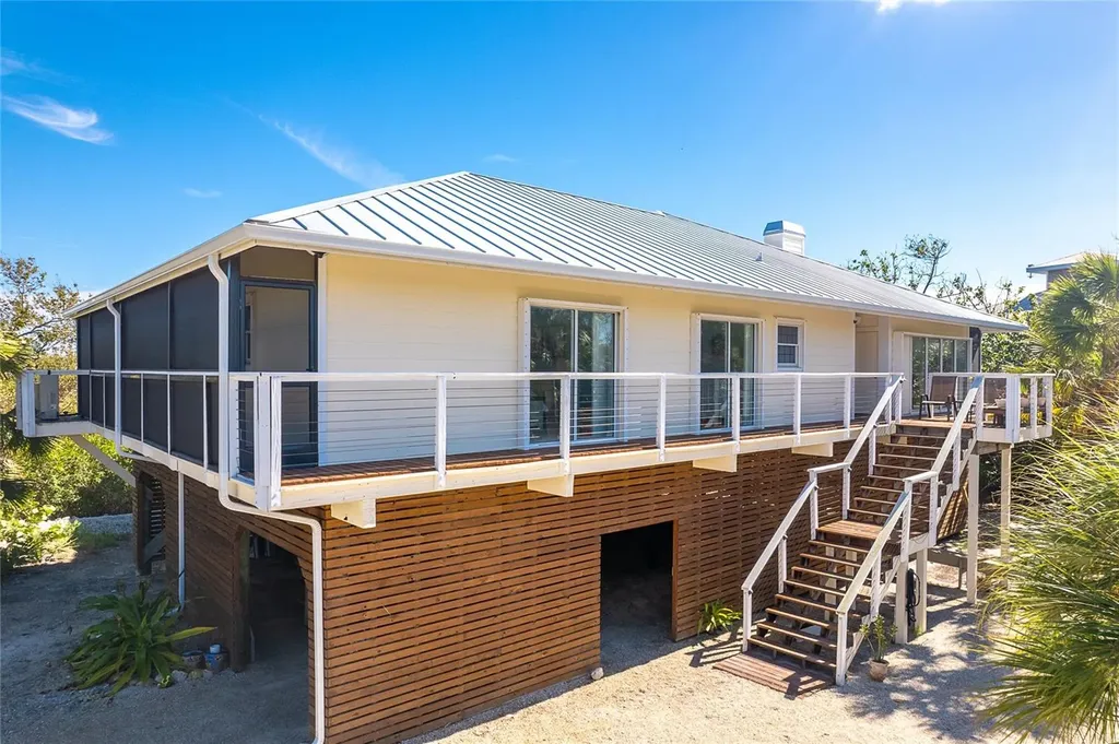 5 Pointe Way Placida FL 33946