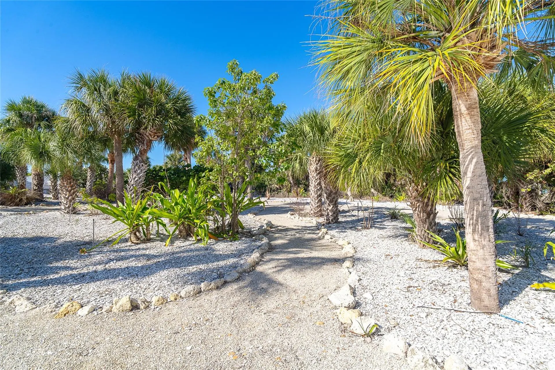 5 Pointe Way Placida FL 33946