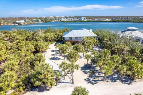 5 Pointe Way Placida FL 33946