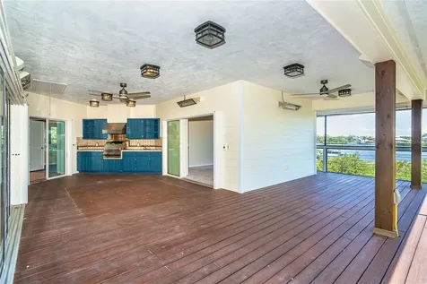 5 Pointe Way Placida FL 33946