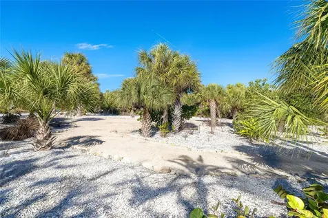 5 Pointe Way Placida FL 33946
