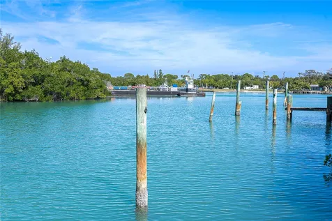 5 Pointe Way Placida FL 33946