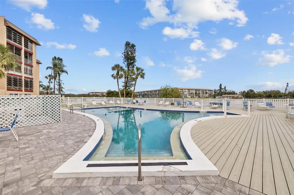 4126 Heron Way Bradenton FL 34205