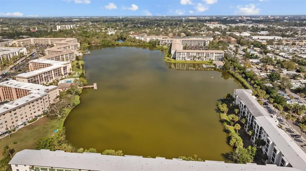 4126 Heron Way Bradenton FL 34205