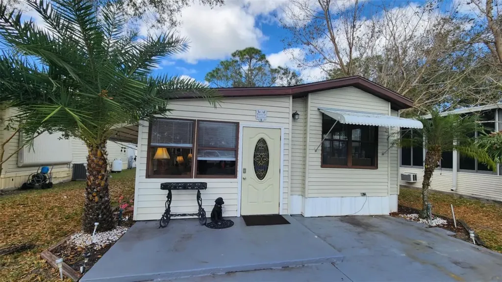 9 Long Hammock Drive River Ranch FL 33867