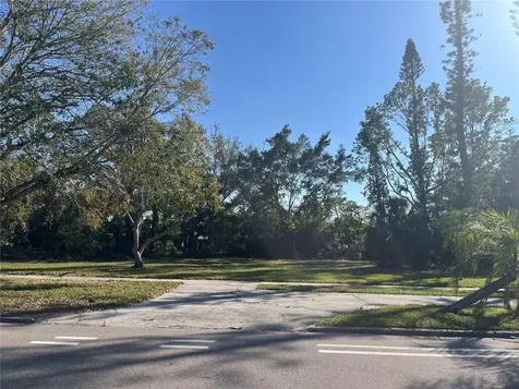 2470 Ringling Boulevard Sarasota FL 34237