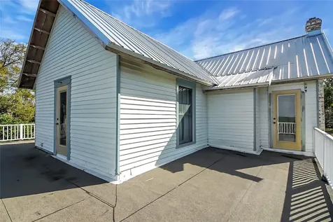 9210 County Road 48 Yalaha FL 34797