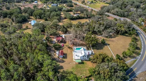 9210 County Road 48 Yalaha FL 34797