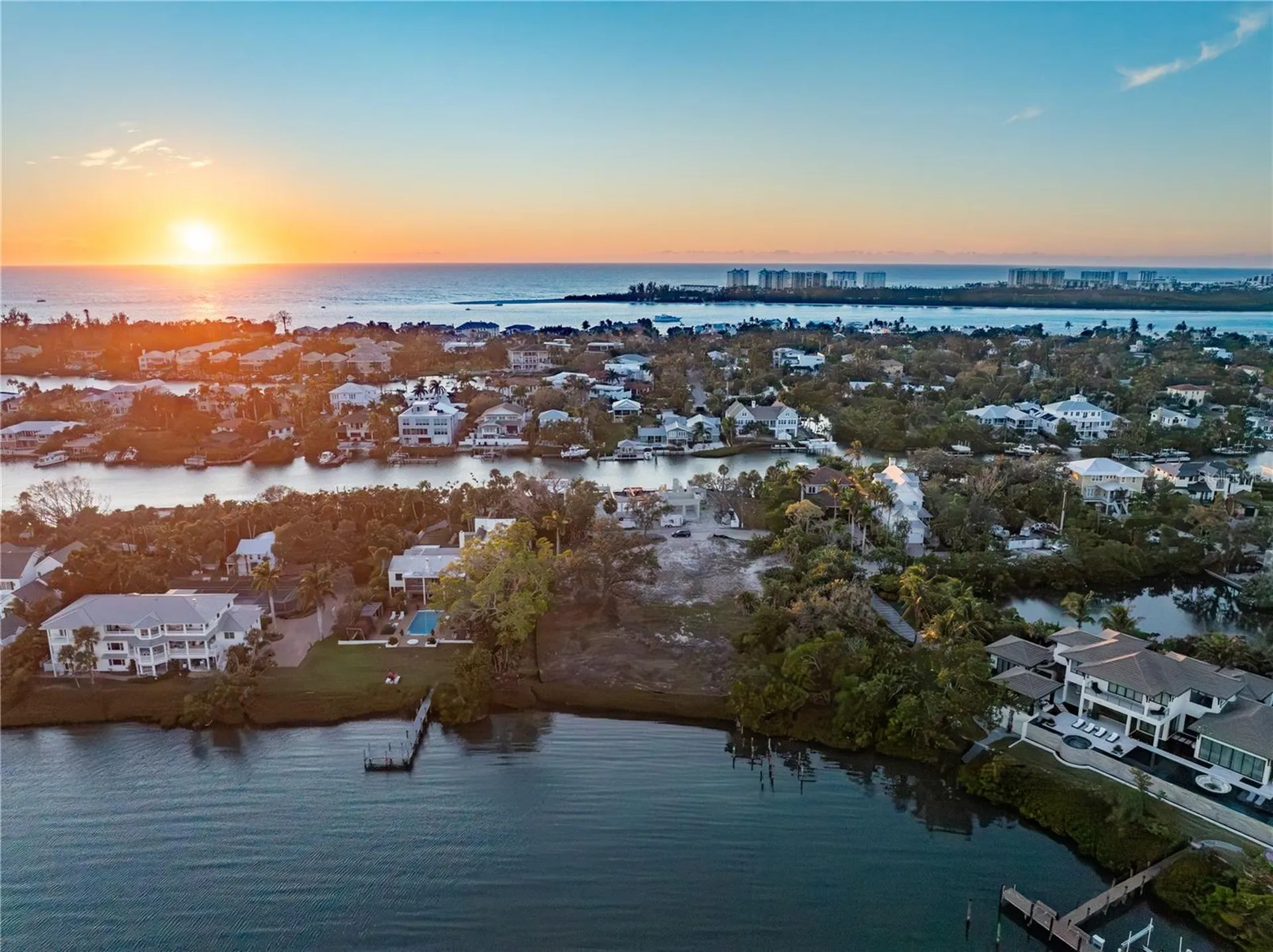 3821 Flamingo Avenue Sarasota FL 34242