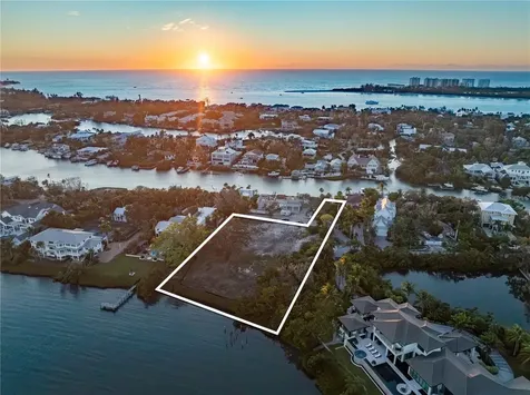 3821 Flamingo Avenue Sarasota FL 34242