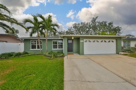 7694 Eaton Court St Petersburg FL 33709