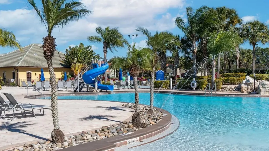 3071 Beach Palm Avenue Kissimmee FL 34747