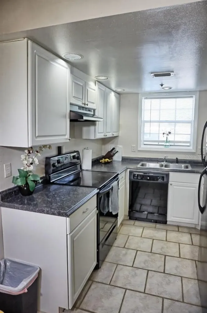 2164 Vista Del Sol Circle Lutz FL 33558