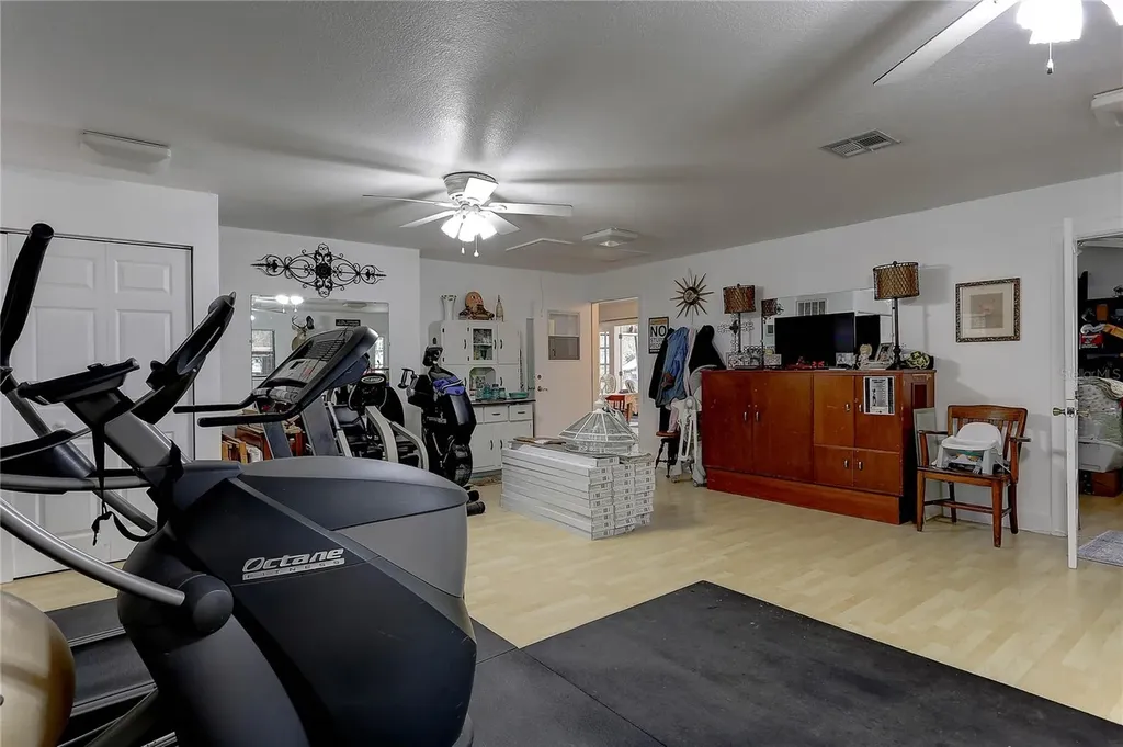 20490 Pinewood Dairy Road Brooksville FL 34601