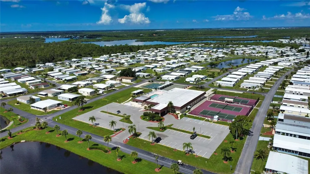 204 La Costa North Port FL 34287