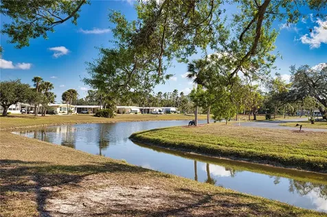 204 La Costa North Port FL 34287