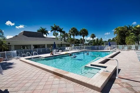 204 La Costa North Port FL 34287
