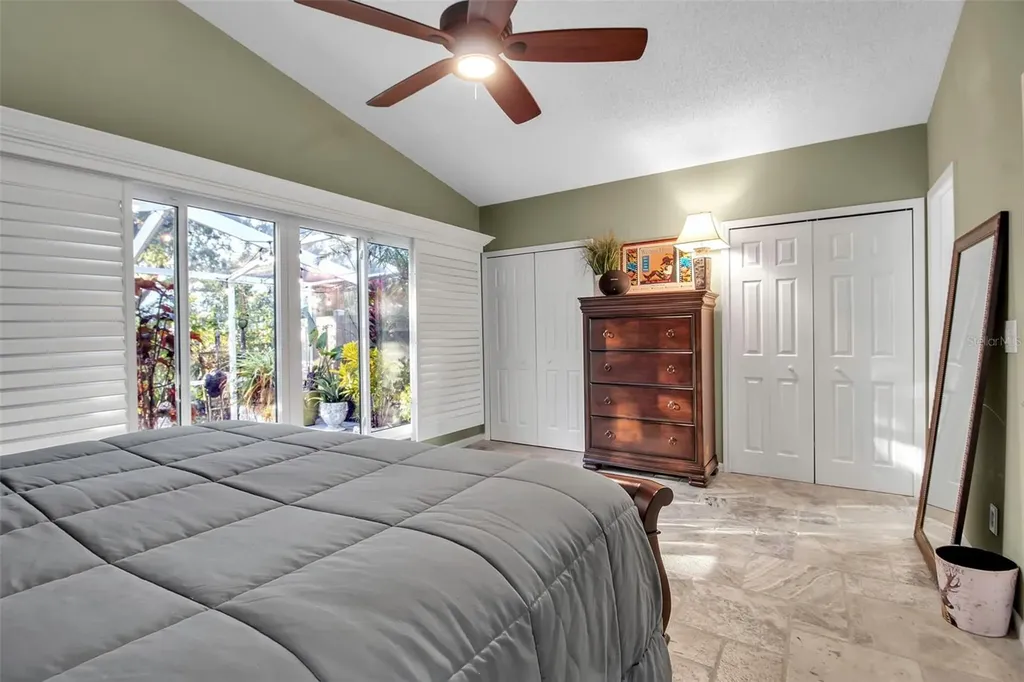 5232 White Sand Circle NE St Petersburg FL 33703