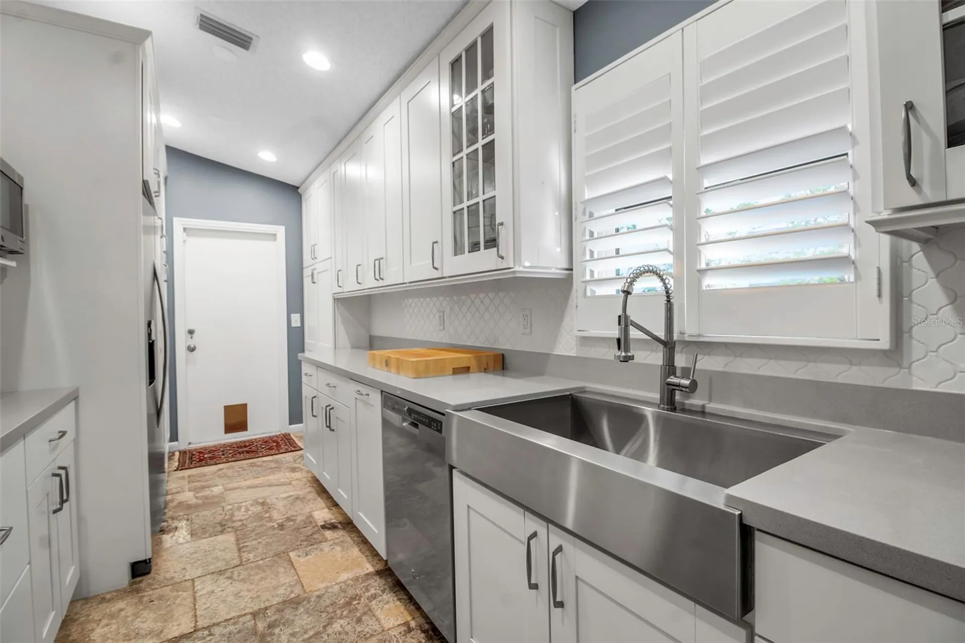 5232 White Sand Circle NE St Petersburg FL 33703