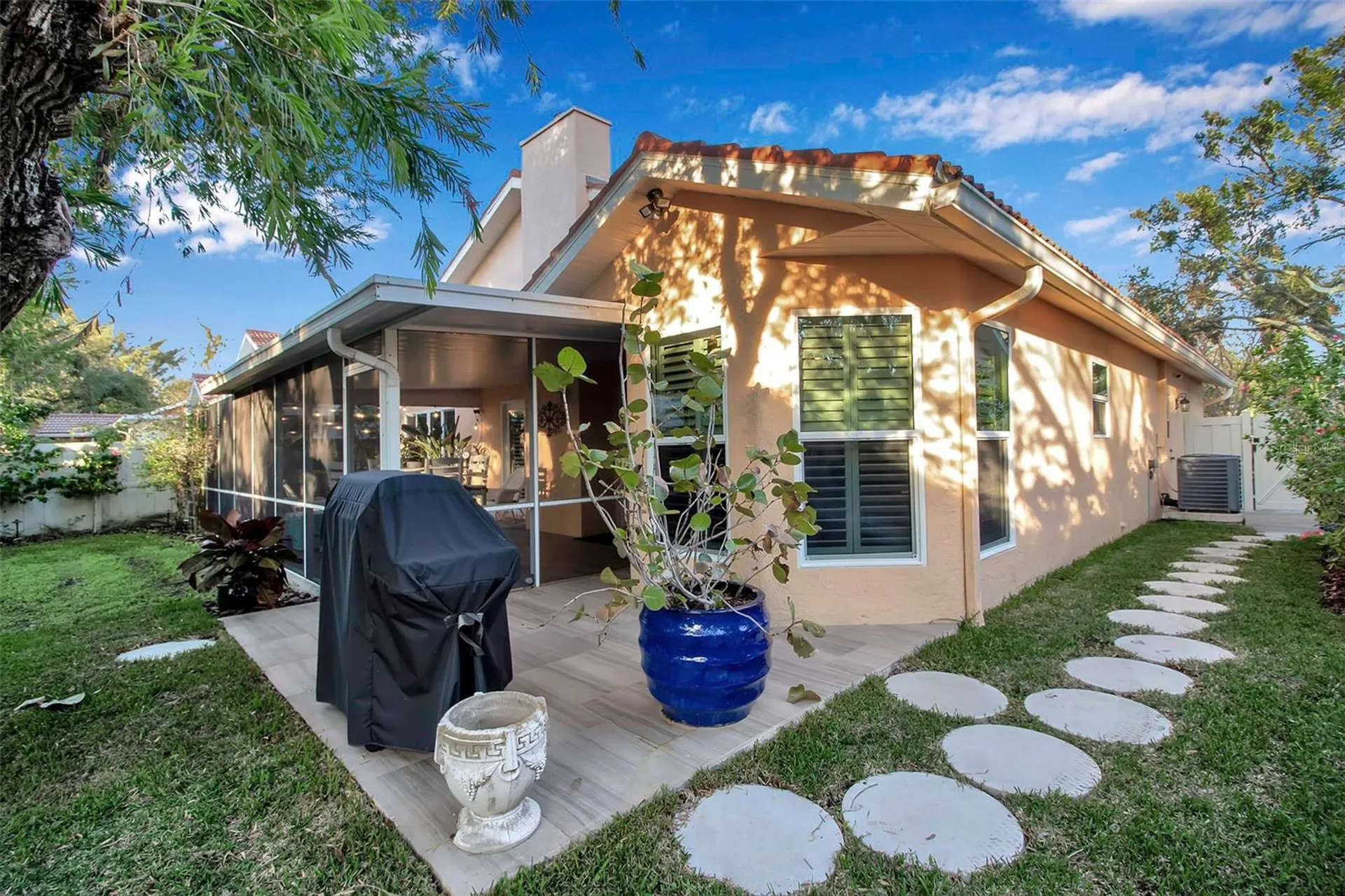5232 White Sand Circle NE St Petersburg FL 33703