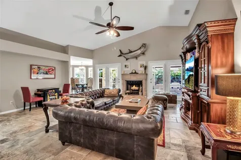 5232 White Sand Circle NE St Petersburg FL 33703
