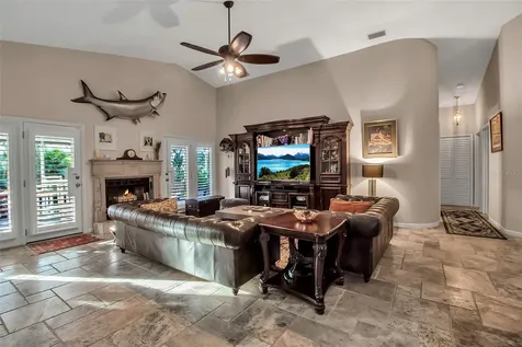 5232 White Sand Circle NE St Petersburg FL 33703