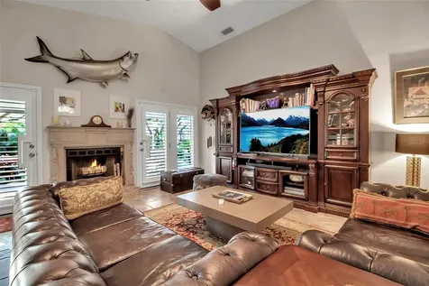 5232 White Sand Circle NE St Petersburg FL 33703
