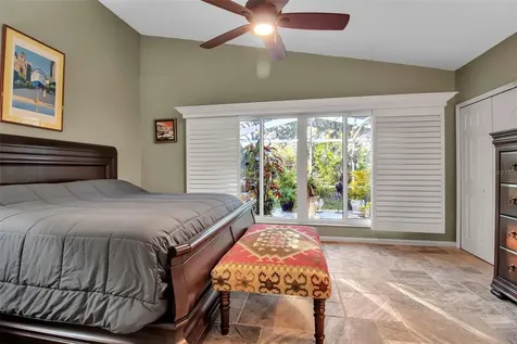 5232 White Sand Circle NE St Petersburg FL 33703