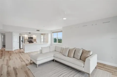960 Starkey Road Largo FL 33771