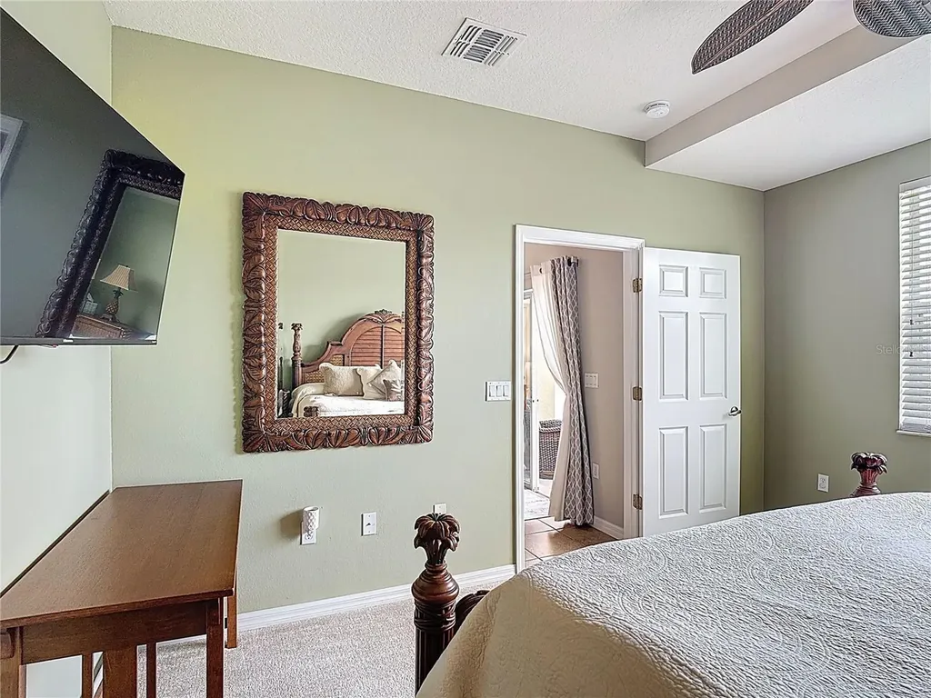 2833 Oakwater Drive Kissimmee FL 34747