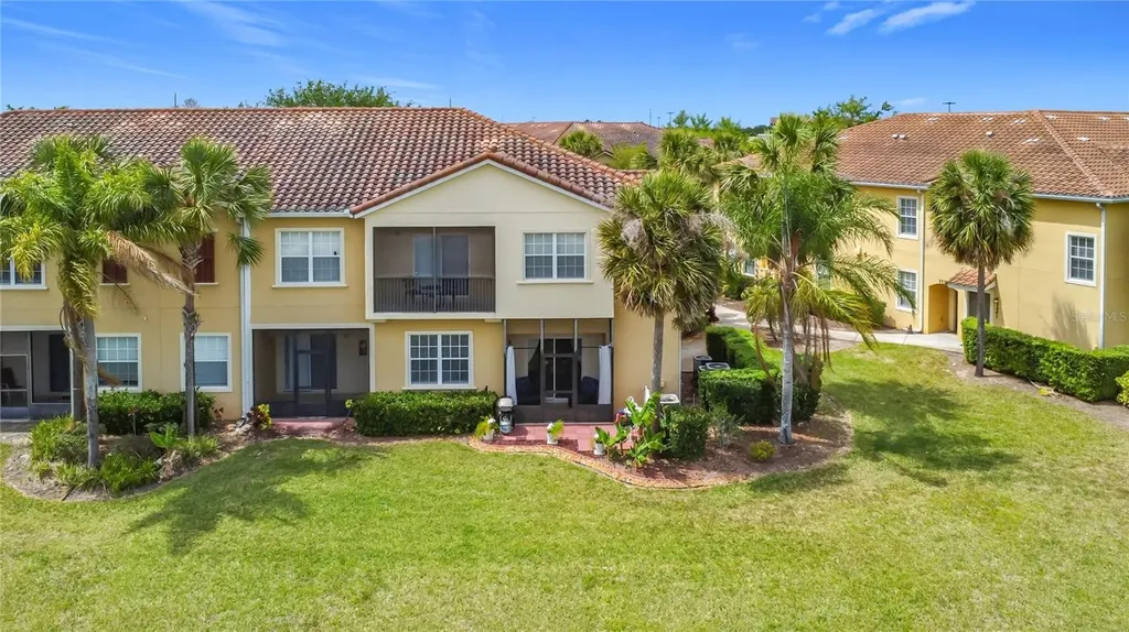 2833 Oakwater Drive Kissimmee FL 34747
