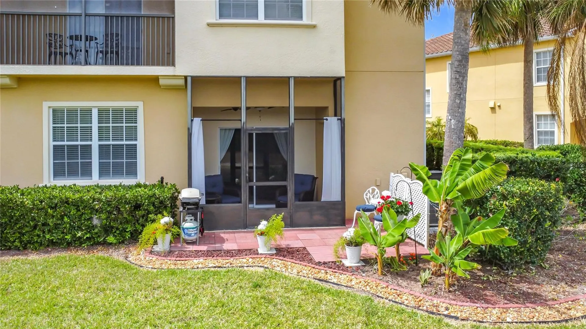 2833 Oakwater Drive Kissimmee FL 34747