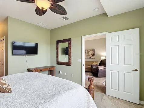 2833 Oakwater Drive Kissimmee FL 34747