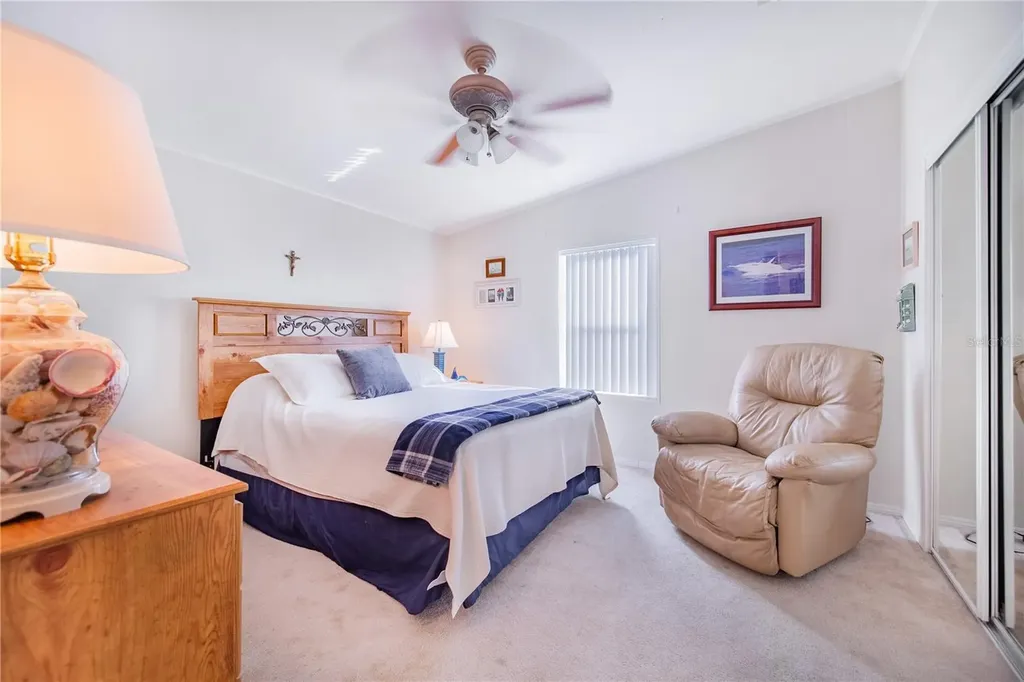 332 Fairway Boulevard Frostproof FL 33843