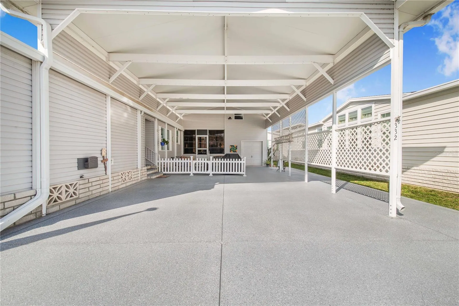332 Fairway Boulevard Frostproof FL 33843