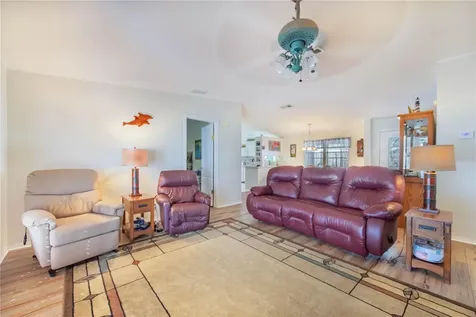 332 Fairway Boulevard Frostproof FL 33843
