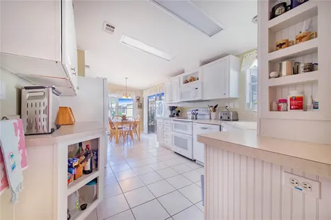 332 Fairway Boulevard Frostproof FL 33843